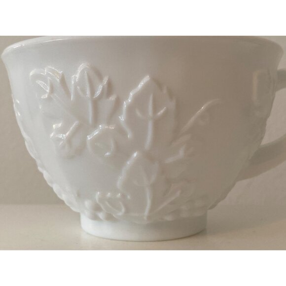 White Milk Glass Punch Tea Cup Grapes Leaves Replacement Vintage - Picture 4 of 12
